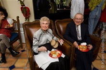 09_1219_whitetrashwed_015